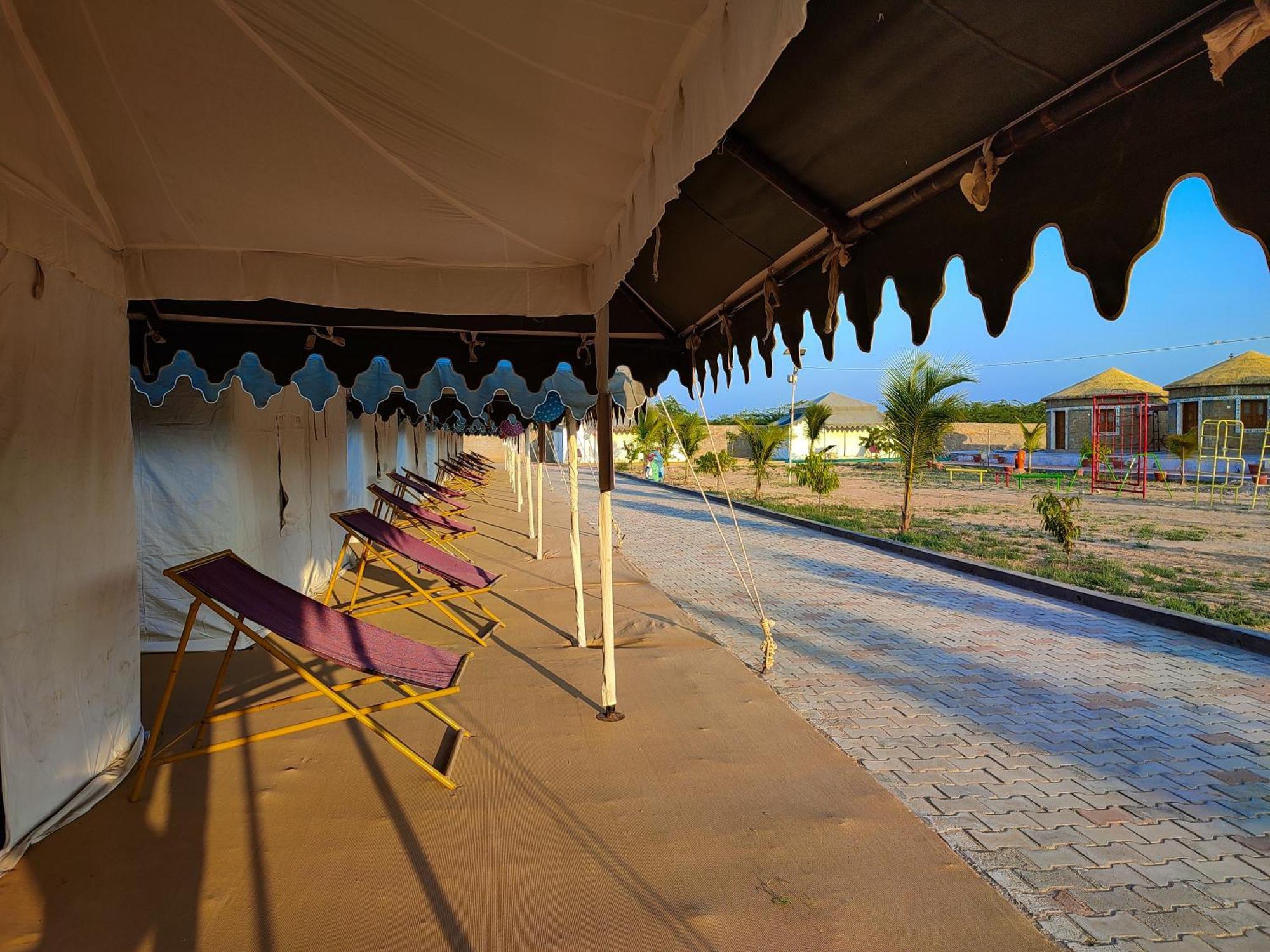 Dholavira Tourism Resort Eksteriør bilde