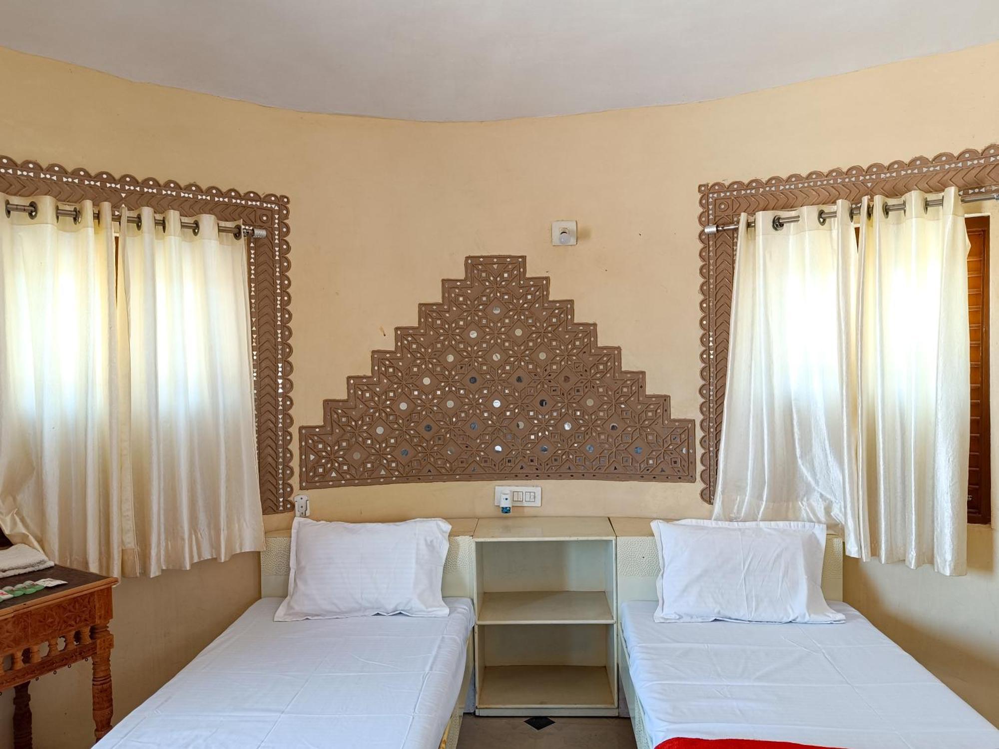 Dholavira Tourism Resort Eksteriør bilde